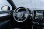 Volvo XC40 B4 Plus Dark 