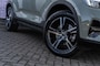 Volvo XC40 B4 Plus Dark 