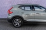 Volvo XC40 B4 Plus Dark 