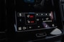 Volvo XC40 B4 Plus Dark 