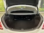 Mercedes-Benz C-klasse 63 | 19" Lichtmetaal | Camera | LED | Leder | Cruise Control | Airconditioning | Parkeersensoren | Bluetooth | Elektrische Stoelen |