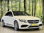 Mercedes-Benz C-klasse 63 | 19" Lichtmetaal | Camera | LED | Leder | Cruise Control | Airconditioning | Parkeersensoren | Bluetooth | Elektrische Stoelen |