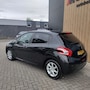 Peugeot 208 1.2 VTI OXYGO 2014 Navi 5 Drs