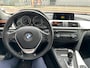 BMW 3-Serie 320i High Executive / Navi / PDC / Clima / LM