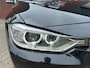BMW 3-Serie 320i High Executive / Navi / PDC / Clima / LM