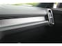 Volvo XC40 T4 Recharge R-Design | Stoelverwarming | Parkeercamera | BLIS | Pilot Assist | Electr. Stoelen | Glossy Black | Keyless