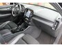 Volvo XC40 T4 Recharge R-Design | Stoelverwarming | Parkeercamera | BLIS | Pilot Assist | Electr. Stoelen | Glossy Black | Keyless