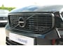 Volvo XC40 T4 Recharge R-Design | Stoelverwarming | Parkeercamera | BLIS | Pilot Assist | Electr. Stoelen | Glossy Black | Keyless