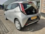 Toyota Aygo X X-PLAY 5-DEURS CAMERA AIRCO BLUETOOTH HANDFREE BELLEN STUURWIELBEDIENING
