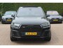 Audi SQ7 4.0 TDI quattro GRIJS KENTEKEN / Trekhaak / Panoramadak / 360Camera / Head-up / 23'' / Luchtvering / Keyless / Bose / Dodehoek / DAB / Apple CarPlay / Nachtzicht / Matrix LED / ACC / Stoelverwarming