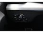 Audi Q5 2.0 TFSI quattro Launch Edition / Trekhaak / Panoramadak / Half leder / B&O / 20'' / Standverwarming / Parkeerhulp V+A / Navigatie / Cruise Control