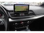 Audi Q5 2.0 TFSI quattro Launch Edition / Trekhaak / Panoramadak / Half leder / B&O / 20'' / Standverwarming / Parkeerhulp V+A / Navigatie / Cruise Control