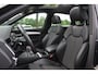 Audi Q5 2.0 TFSI quattro Launch Edition / Trekhaak / Panoramadak / Half leder / B&O / 20'' / Standverwarming / Parkeerhulp V+A / Navigatie / Cruise Control