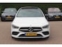 Mercedes-Benz CLA 180 Business Solution AMG / Panoramadak / Camera / 19'' / Sfeerverlichting / Leder&Alcantara / Cruise Control