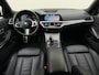 BMW 3-Serie 320i High Exe Org NL M-Sport Pano HK 360 Camera Keyless Lane assist Leer Sportonderstel Stoelverwarming Shadow line