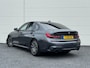 BMW 3-Serie 320i High Exe Org NL M-Sport Pano HK 360 Camera Keyless Lane assist Leer Sportonderstel Stoelverwarming Shadow line