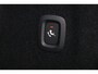 Volvo XC60 T6 Recharge AWD Ultra Dark - Panorama/schuifdak - IntelliSafe Assist & Surround - 360º Camera - Adaptieve LED koplampen - Verwarmde voorstoelen, stuur & achterbank - Elektr. bedienb. voorstoelen met geheugen - Head up display - Draadloze tel. lader - Elektr. inklapbare trekhaak - 20' LMV