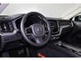 Volvo XC60 T6 Recharge AWD Ultra Dark - Panorama/schuifdak - IntelliSafe Assist & Surround - 360º Camera - Adaptieve LED koplampen - Verwarmde voorstoelen, stuur & achterbank - Elektr. bedienb. voorstoelen met geheugen - Head up display - Draadloze tel. lader - Elektr. inklapbare trekhaak - 20' LMV