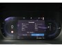 Volvo XC60 T6 Recharge AWD Ultra Dark - Panorama/schuifdak - IntelliSafe Assist & Surround - 360º Camera - Adaptieve LED koplampen - Verwarmde voorstoelen, stuur & achterbank - Elektr. bedienb. voorstoelen met geheugen - Head up display - Draadloze tel. lader - Elektr. inklapbare trekhaak - 20' LMV