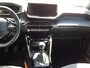 Peugeot 2008 1.2 Puretech 100pk Allure Pack Navigatie | KEYLESS entry | AppleCarplay & Androidauto | Camera & Parkeersensoren achter | Cruise & Climate Control