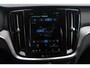 Volvo V60 2.0 T8 Plug-in hybrid AWD Ultra Dark 455PK | Bowers&Wilkins | 360 Graden Parkeercamera | Panoramadak | Gelamineerde Zijruiten | Adaptieve Cruise Control