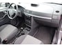Opel Meriva 1.6-16V Essentia Radio cd speler,