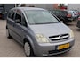 Opel Meriva 1.6-16V Essentia Radio cd speler,