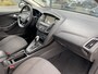 Ford Focus Wagon 1.5 Titanium Navigatie, Parkeerhulp & Cruise Control
