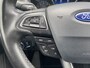 Ford Focus Wagon 1.5 Titanium Navigatie, Parkeerhulp & Cruise Control