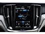 Volvo V60 2.0 T6 Plug-in hybrid AWD Essential Bright Adaptieve Cruise Control | Stoel & Stuurwielverwarming | Apple Carplay | LED-Koplampen | Parkeercamera Achter