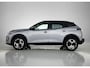 Peugeot 2008 SUV GT 130pk Automaat | Navigatie | Camera v+a | Climate Control | Adaptieve Cruise Control | Leder/Alcantara | Stoel elektrisch+massage+verwarmd | Parkeersensoren v+a | Keyless | Dodehoeksensor | Draadloze Apple Carplay / Android Auto + telefoonlader | Digitaal instrumentenpaneel | DAB+ radio | Full Led koplampen | Donker getint glas | 17" lichtmetalen velgen |