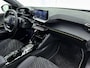 Peugeot 2008 SUV GT 130pk Automaat | Navigatie | Camera v+a | Climate Control | Adaptieve Cruise Control | Leder/Alcantara | Stoel elektrisch+massage+verwarmd | Parkeersensoren v+a | Keyless | Dodehoeksensor | Draadloze Apple Carplay / Android Auto + telefoonlader | Digitaal instrumentenpaneel | DAB+ radio | Full Led koplampen | Donker getint glas | 17" lichtmetalen velgen |