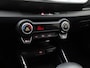 Kia Stonic Inspire 1.0T DCT7 | AUTOMAAT | CARPLAY | LM VELGEN | CLIMATE CONTROL | CAMERA | PDC