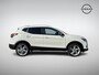 Nissan Qashqai 1.3 DIG-T N-Motion | Trekhaak | Panoramadak | Apple Carplay/Android Auto | LED Koplampen | 19'' Velgen | 360° Camera | Keyless Entry | Rijklaarprijs!
