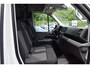 Volkswagen Crafter 30 2.0 TDI 140Pk L3H3 Highline / Camera / Navi / Pdc / Betimmering / Trekhaak