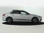 Mercedes-Benz A-klasse 250 e Business Solution AMG | Trekhaak | Nightpakket | Parkeerpakket met achteruitrijcamera | KEYLESS GO-comfortpakket | Antidiefstalpakket URBAN GUARD PLUS | Extra USB-poorten | Verwarmde stoelen vooraan |