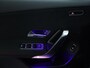 Mercedes-Benz A-klasse 250 e Business Solution AMG | Trekhaak | Nightpakket | Parkeerpakket met achteruitrijcamera | KEYLESS GO-comfortpakket | Antidiefstalpakket URBAN GUARD PLUS | Extra USB-poorten | Verwarmde stoelen vooraan |