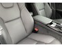 Volvo V60 T6 AWD Plug-In Essential | Park Assist voor+achter | Lederen bekleding | Apple Carplay / Android auto