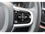 Volvo XC60 T8 Twin Engine AWD Inscription | Schuif/kanteldak | AppleCarplay | Privacy glass | 19" LMV