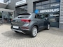 Volkswagen T-Roc Life Edition Inclusief €2000,- inruilvoordeel | 'App-Connect' draadloze smartphone integratie | 'App-Connect' smartphone integratie | Afstandscontrolesysteem (Front Assist)