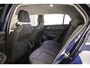 Volkswagen Golf Life Business 1.5 eTSI 130pk DSG Automaat Adaptive cruise control, Achteruitrijcamera, Stuurwiel verwarmd, Parkeersensoren, App connect, Stoelverwarming