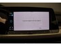 Volkswagen Golf Life Business 1.5 eTSI 130pk DSG Automaat Adaptive cruise control, Achteruitrijcamera, Stuurwiel verwarmd, Parkeersensoren, App connect, Stoelverwarming