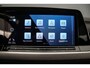 Volkswagen Golf Life Business 1.5 eTSI 130pk DSG Automaat Adaptive cruise control, Achteruitrijcamera, Stuurwiel verwarmd, Parkeersensoren, App connect, Stoelverwarming