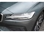 Volvo V60 2.0 T6 Plug-in hybrid AWD Business Edition | 360 Camera | Lederenbekleding | Harman/Kardon | 18" Diamond Velgen | Adaptive Cruise Control | Dodehoek Sensoren | Stoel & Stuurverwarming |