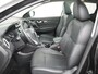 Nissan Qashqai 1.2 Tekna - Panoramadak - Leder - Navigatie - Trekhaak
