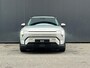 Kia EV3 Air Single Motor 150KW SR IVORY SILVER GLOSSY | 3000,- INRUILKORTING | PARKEERSENSOREN VOOR + ACHTER | GERECYCLEDE MATERIALEN | ADAPTIEVE CRUISE CONTROL