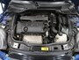MINI One Mini Cabrio 1.6 Chili Sportstoelen Airco-ecc Half Leer 17 inch Sportvelgen Parkeersensoren achter Mistlampen Boekjes Zeer nette auto Always Open teller Bonnet stripes