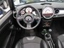 MINI One Mini Cabrio 1.6 Chili Sportstoelen Airco-ecc Half Leer 17 inch Sportvelgen Parkeersensoren achter Mistlampen Boekjes Zeer nette auto Always Open teller Bonnet stripes