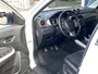 Suzuki Vitara 1.4 S / Adaptieve Cruise-Control / Stoelverwarming / Apple-Carplay & Android-Auto / Trekhaak / Radio-Bluetooth / Navi / LED / Getint-Glas / Elektr.-Pakket / PDC V+A met Camera-Achter / 17'' LMV / ENZ.