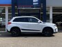 Suzuki Vitara 1.4 S / Adaptieve Cruise-Control / Stoelverwarming / Apple-Carplay & Android-Auto / Trekhaak / Radio-Bluetooth / Navi / LED / Getint-Glas / Elektr.-Pakket / PDC V+A met Camera-Achter / 17'' LMV / ENZ.